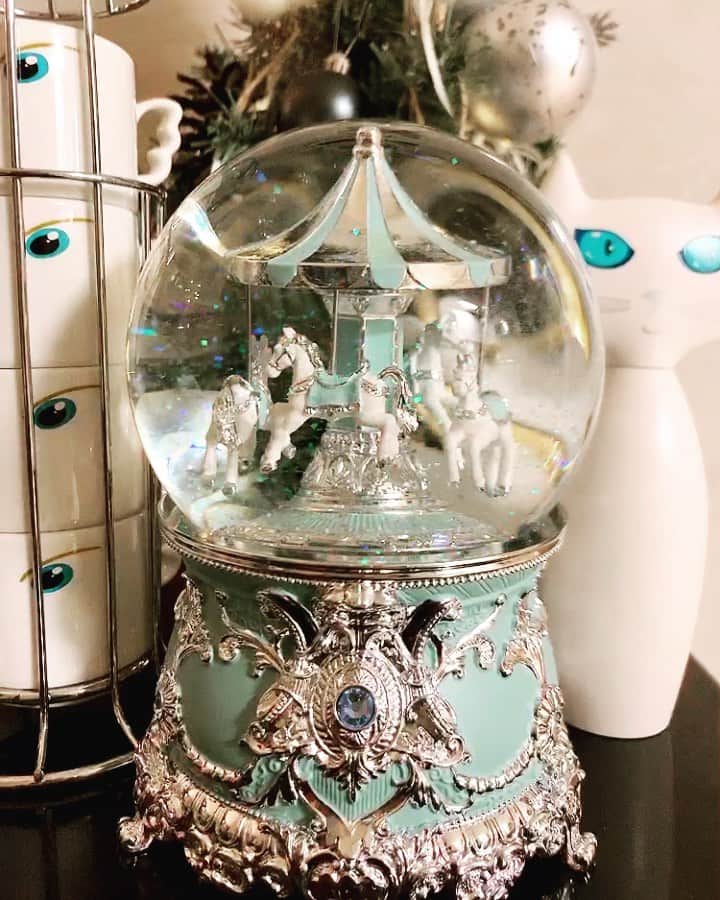 リジ のインスタグラム：「🎄🦄」