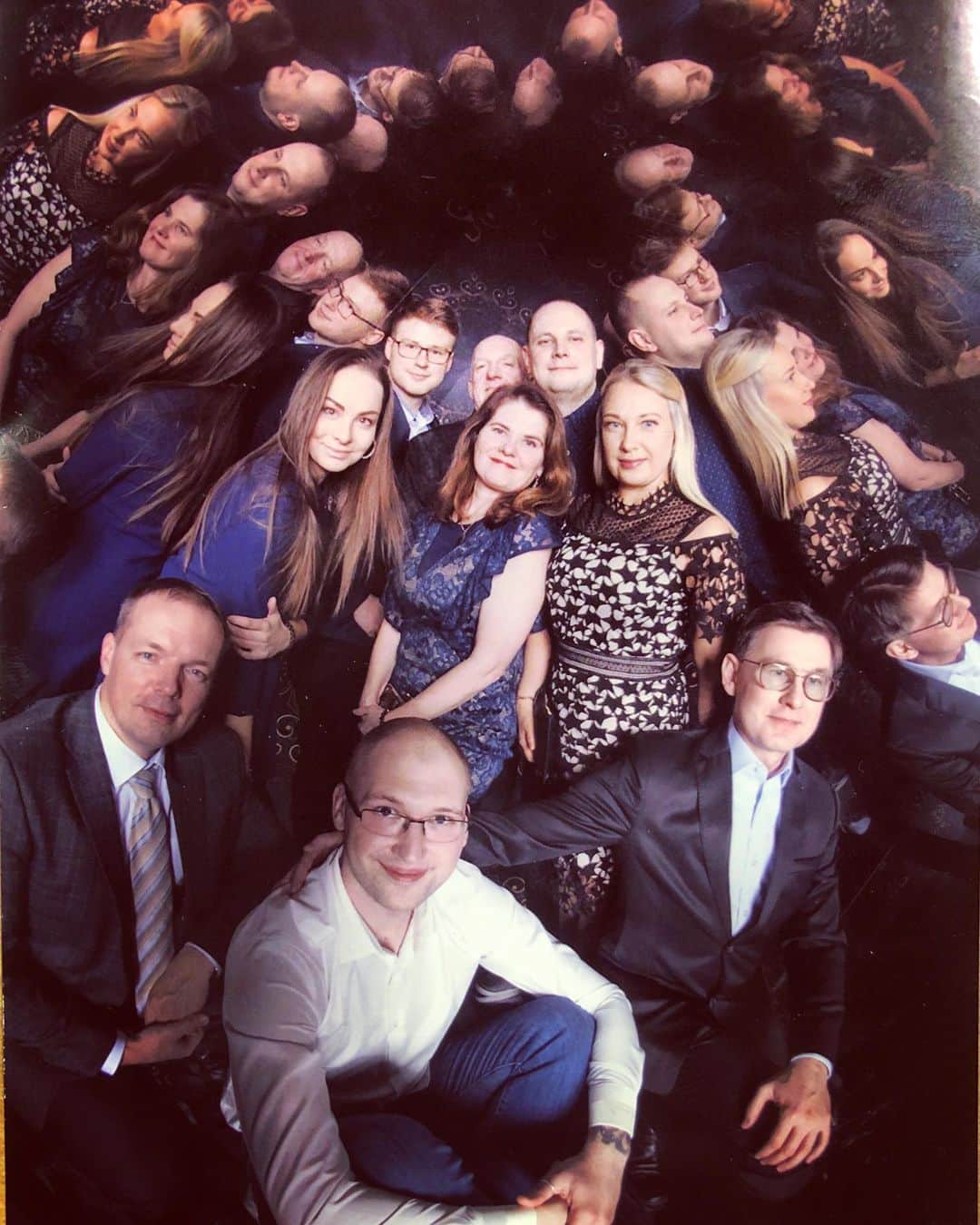 エレーナ・グレボワのインスタグラム：「Jõulugala 2019 🎄 with team @tondirabaicehall ❄️⛸🥂」