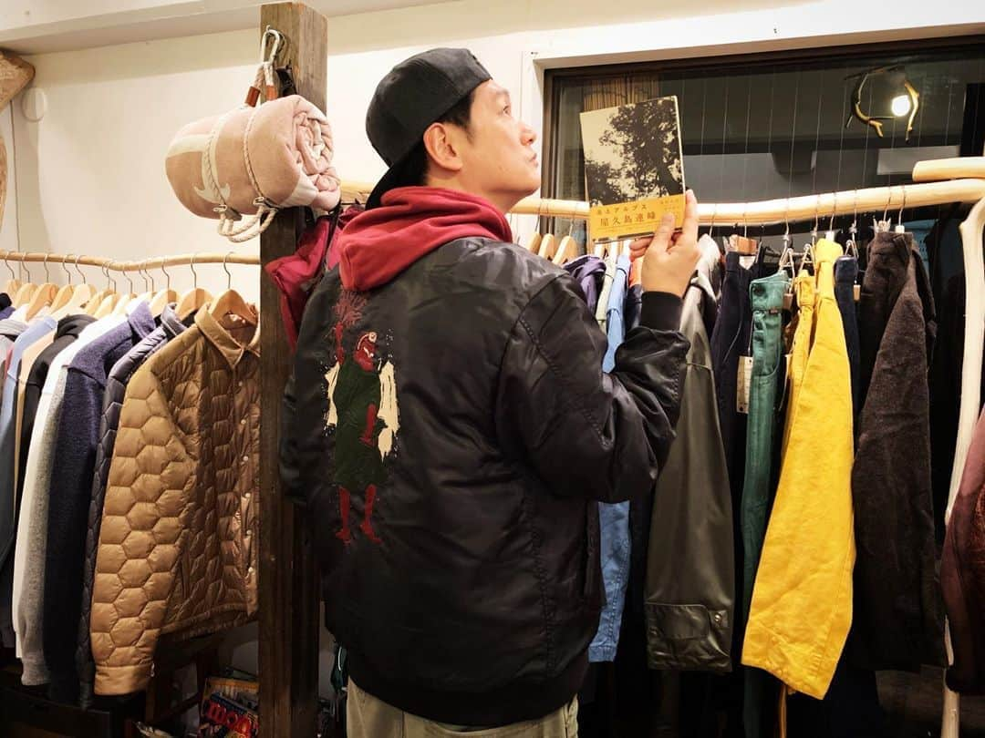 井浦新さんのインスタグラム写真 - (井浦新Instagram)「屋久島のことばかり考えてる.. MIGHTRYは明日からSTOCK MARKET開催です🎉 スタッフ一同万全の状態でお待ちしてます🏕 ドントコイっ👍🏻 #MIGHTRY #elnest #えるねすと」12月13日 21時26分 - el_arata_nest