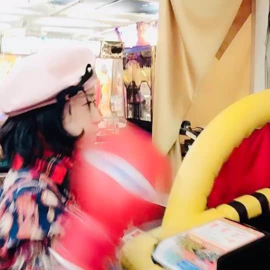 森永理科のインスタグラム：「パンチングマシーンやってみたけど、ひどい結果でしたー」