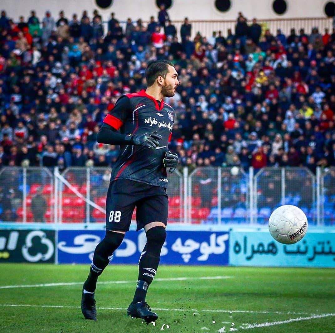 アリレザ・ハギギさんのインスタグラム写真 - (アリレザ・ハギギInstagram)「⚽️🙌🏽🥅🚩」12月14日 1時08分 - alirezahaghighi_official