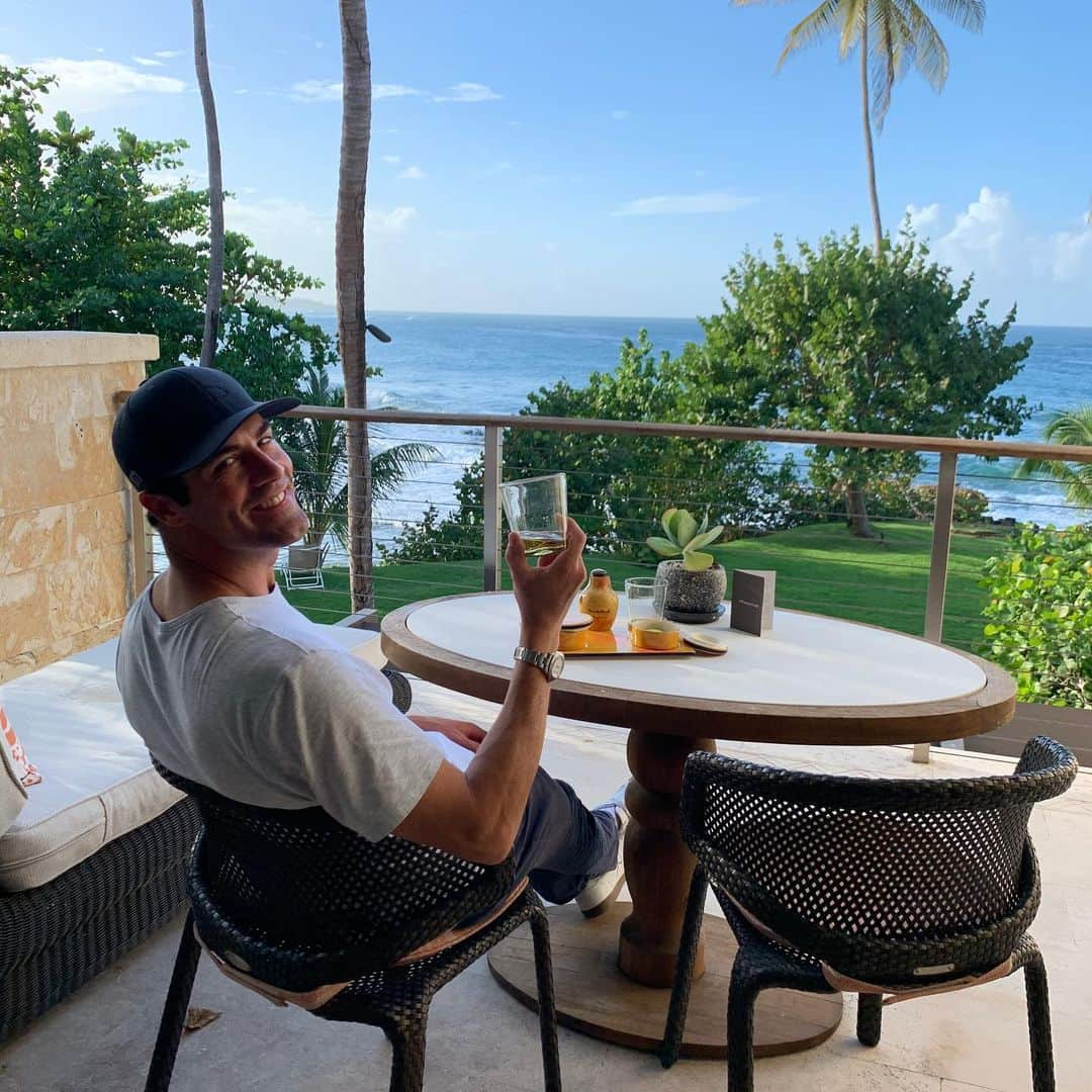 コール・ハメルズさんのインスタグラム写真 - (コール・ハメルズInstagram)「Ready for this weekend @dorado_beach with some great people!!」12月14日 6時31分 - colehamels