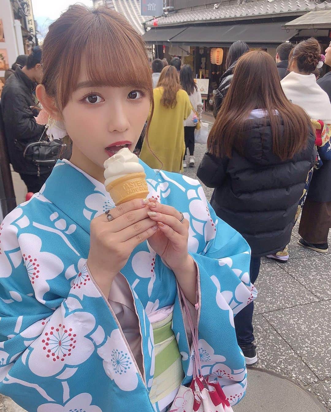 山本瑠香のグルメインスタ