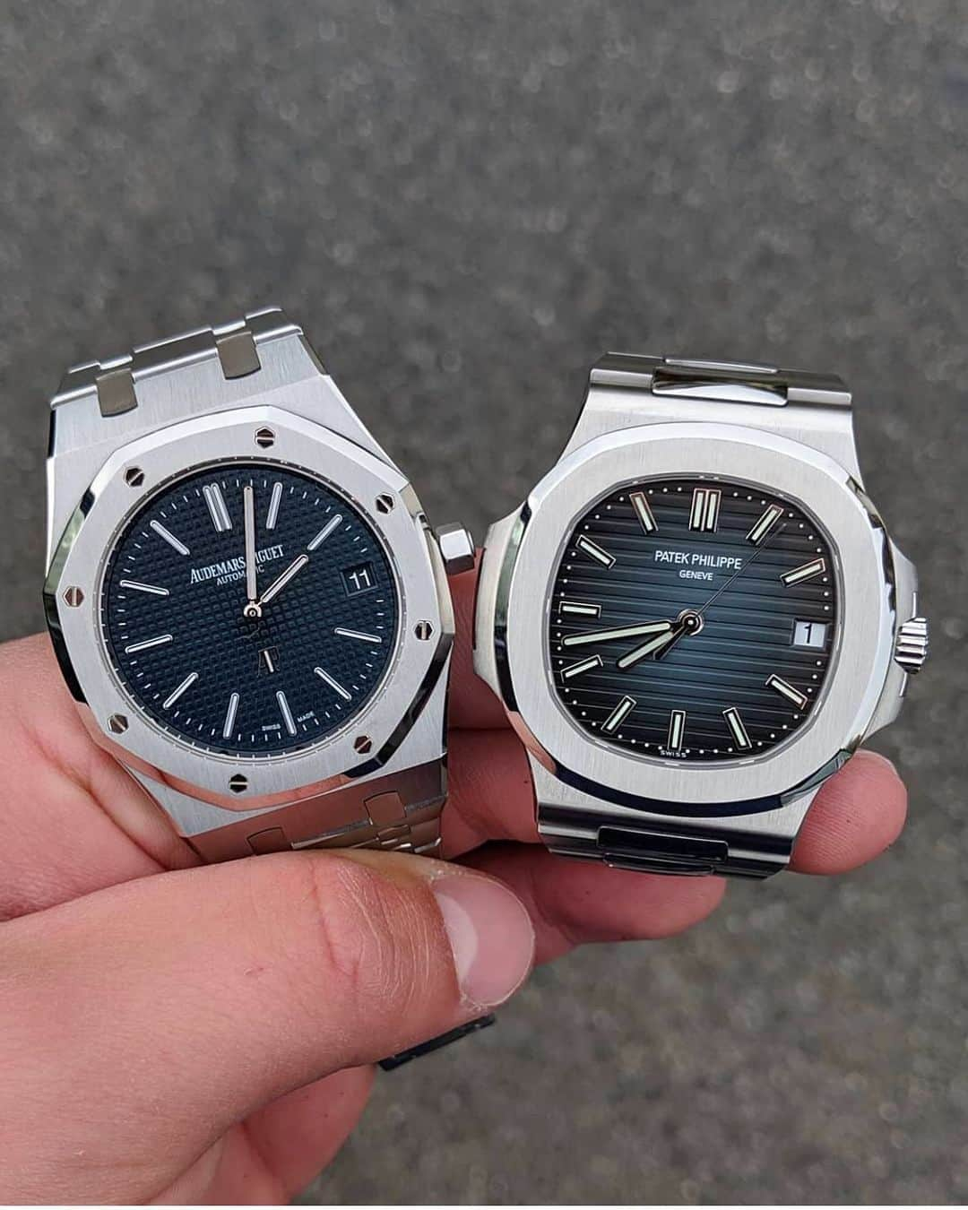 Daily Watchさんのインスタグラム写真 - (Daily WatchInstagram)「15202 vs 5711. Which would you pick? 🥊 Two of the most popular stainless steel watches in the world. The Audemars Piguet Royal Oak 15202 and the Patek Philippe Nautilus 5711. Photo by @thewatchthief」12月14日 16時28分 - dailywatch