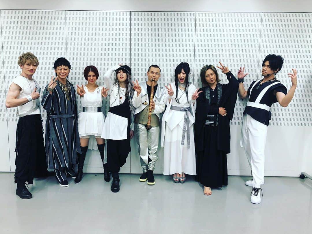 鈴華ゆう子のインスタグラム：「Mステありがとうございました！ 和楽器バンドIgnite歌いました。 そして、12/27のミュージックステーションウルトラSUPER LIVE 2019にも出演させていただきますっ！よろしくお願いします！ #Mステ　#musicstation #和楽器バンド　#wagakkiband」