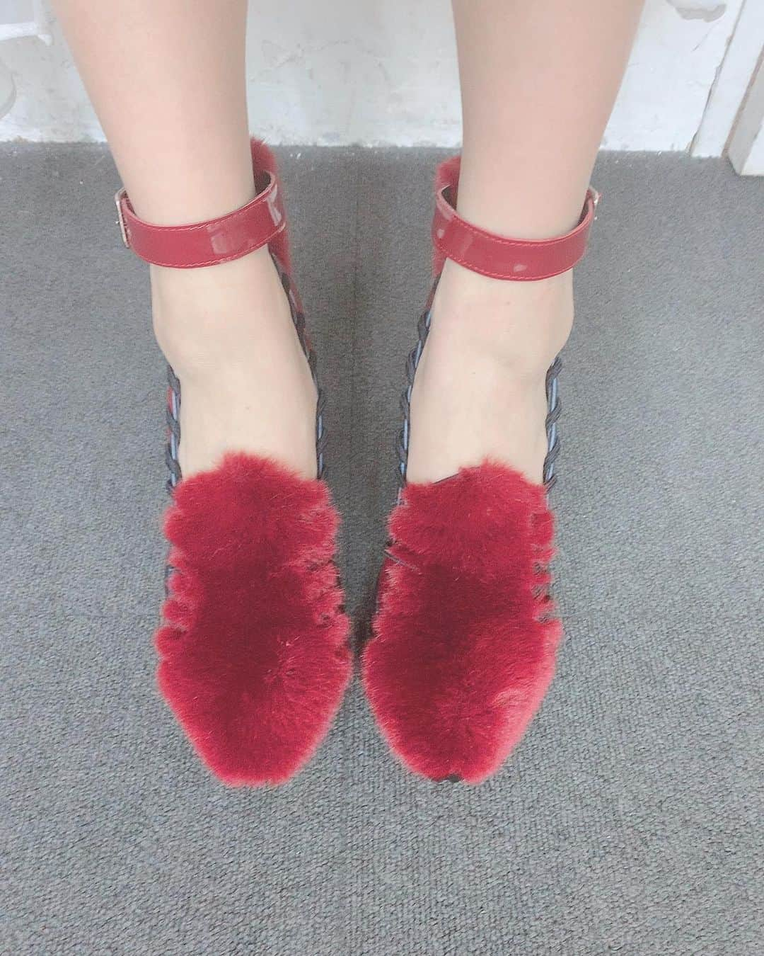 LiSAさんのインスタグラム写真 - (LiSAInstagram)「かわいーっ👠」12月14日 9時47分 - xlisa_olivex