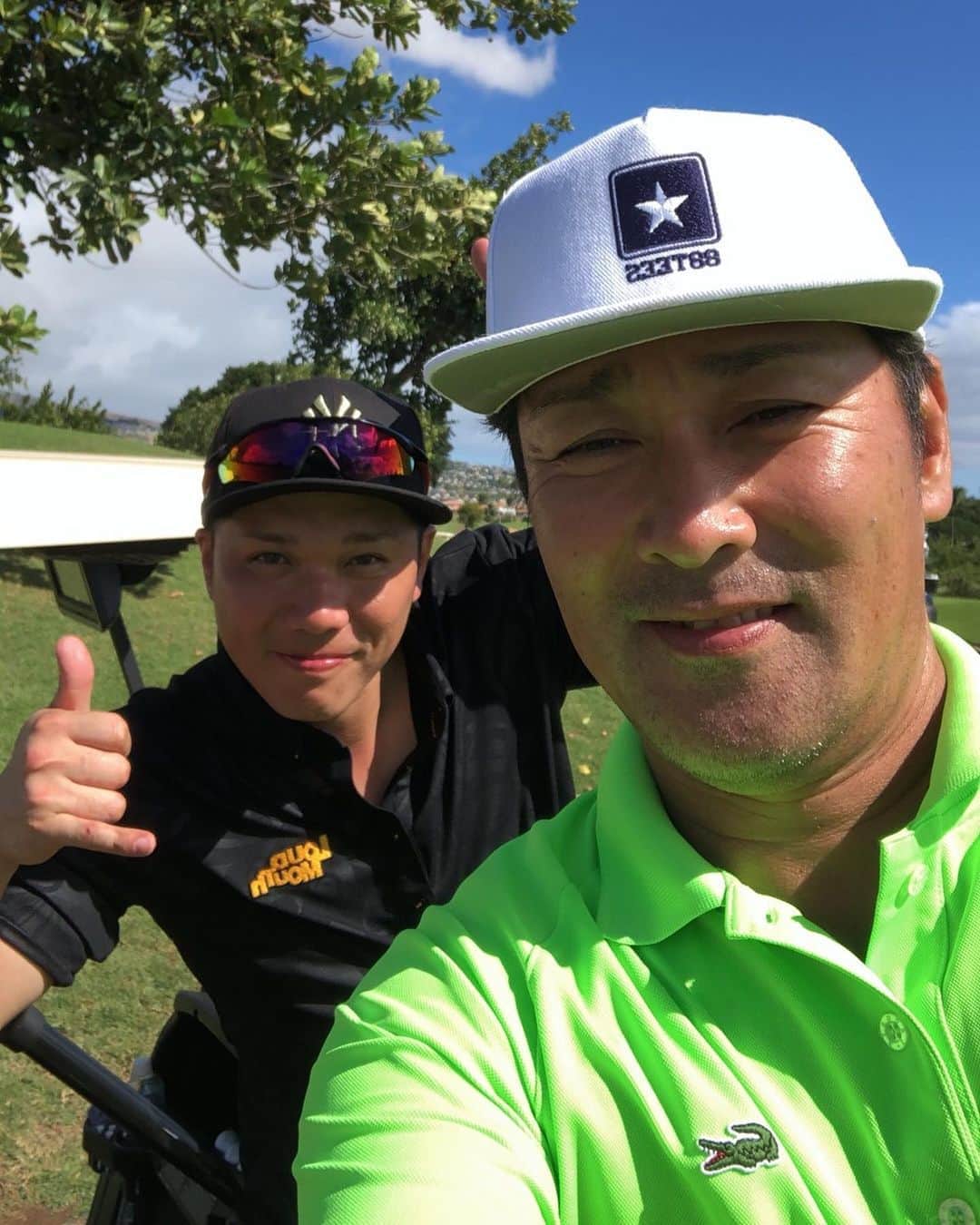 元木大介のインスタグラム：「ゴルフ〜〜 坂本選手と炭谷選手 楽しい〜〜ゴルフ⛳️ #元木の一言  #元木大介 #日本 #japan #プロ野球 #野球 #読売ジャイアンツ #ジャイアンツ #巨人 #giants #baseball #坂本勇人 選手 #炭谷銀仁朗 選手」