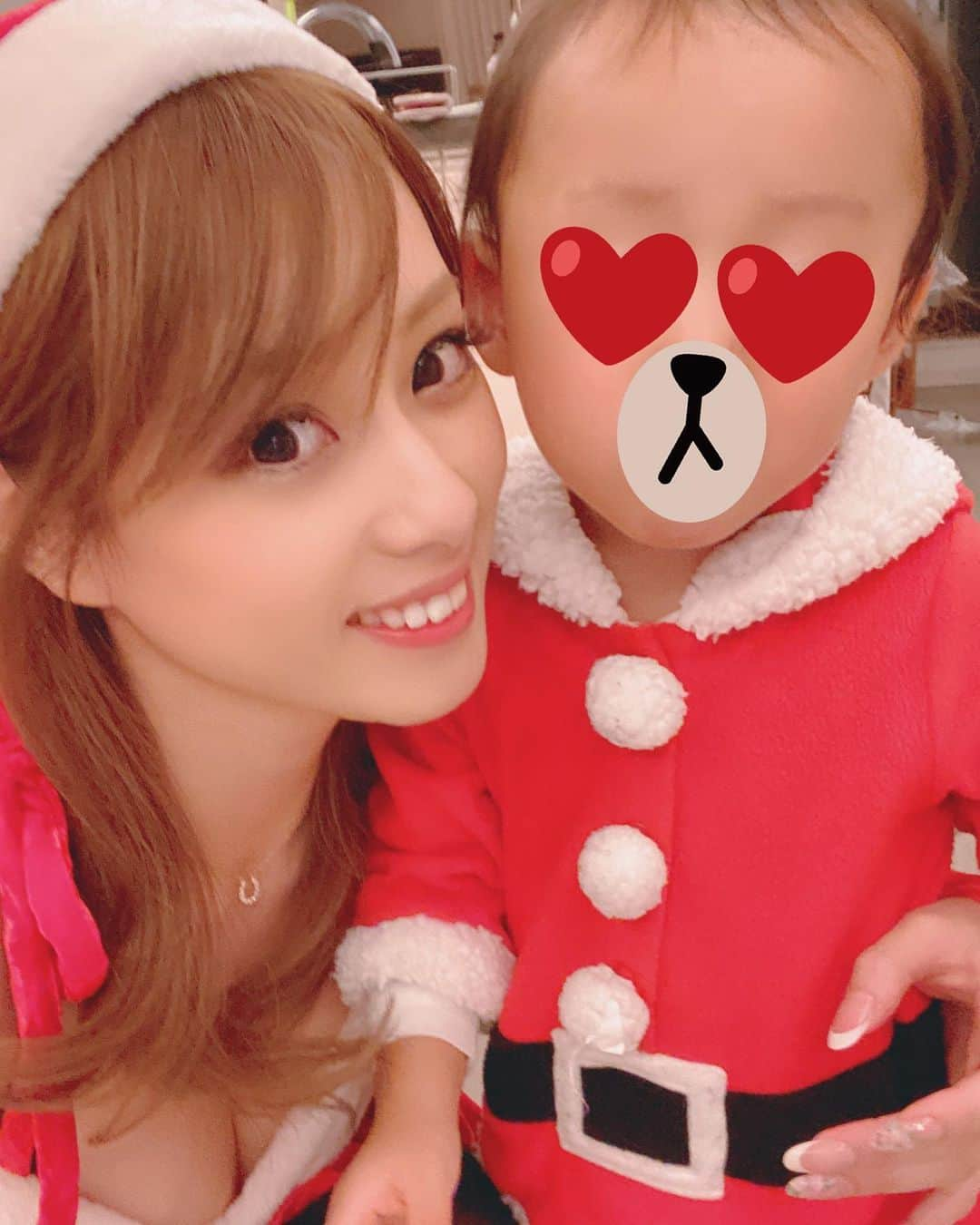 野田彩加さんのインスタグラム写真 - (野田彩加Instagram)「ちびサンタ🎅❤️ かーわいっ❤️❤️❤️ 「あや」って何回も何回も言うんだもん🥺❤️ 一緒にいない時も呼んでるって可愛いすぎでしかない🥺❤️❤️ #ちびサンタ　#christmas #xmas #あやサンタ　#昨日は強めに呼ばれてた #笑」12月14日 10時48分 - aya.205