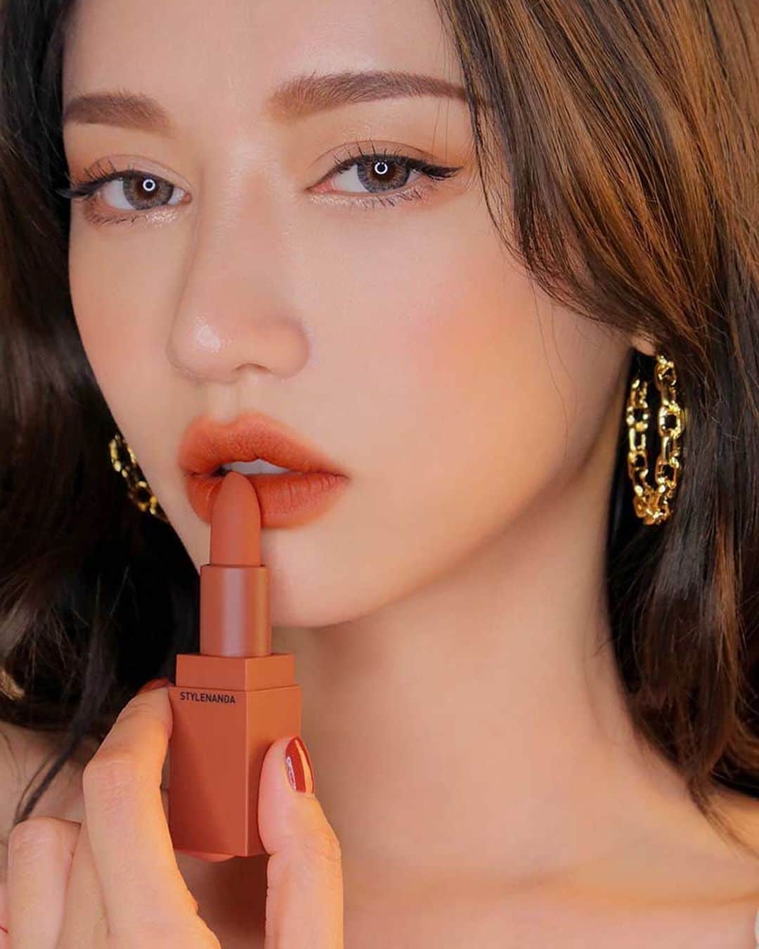3CE Official Instagramさんのインスタグラム写真 - (3CE Official InstagramInstagram)「3CE LIP COLOR #231 BAKED_ORANGE 따스한 빛으로 구워낸 듯한 오렌지 브라운 컬러❤️ #3CE #3CELIPCOLOR」12月14日 12時15分 - 3ce_official