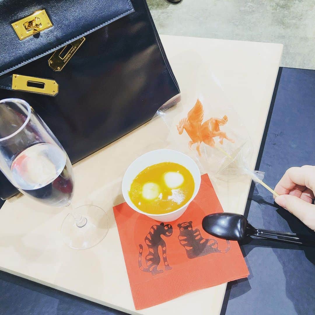山脇道子のインスタグラム：「#HERMES  #エルメスの夢見る花火」