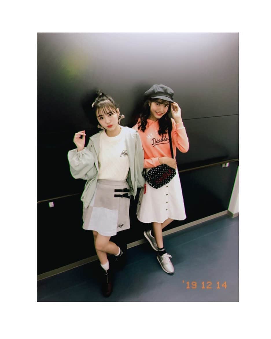 ニコ☆プチのインスタグラム：「👗 15:30〜京王ステージ☺︎💘 日テレらんらんホールにて🐶 ルキがアルジー @algy_official  ミヅキがディアブル @diable_official_  で登場します✌︎🎶 とぅでぃいずこーで。 #関谷瑠紀  #美月」