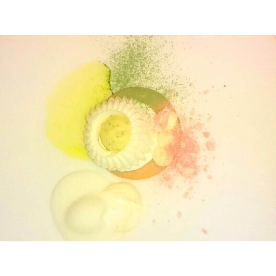 我妻三輪子のグルメインスタ