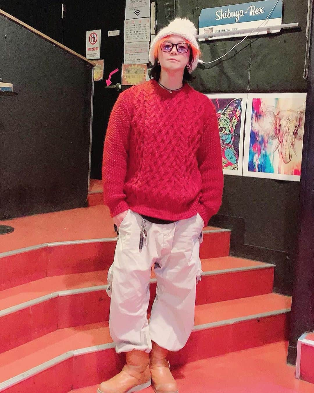 淳士さんのインスタグラム写真 - (淳士Instagram)「ブルハチ追加公演‼️﻿ ﻿ 渋谷Rex 2days 終了‼️😃﻿ ﻿ いや〜〜〜〜〜〜、、、﻿ ﻿ ホント、、、﻿ ﻿ つくづく、、、﻿ ﻿ “楽しい” の深みと素晴らしさを実感したLIVEだった✨﻿ ﻿ みんな最高だわね😊﻿ ﻿ メンバー、スタッフ、何よりチームブルのみんな❗️﻿ ﻿ ありがとうね😃✨﻿ ﻿ 来年もよろしく😆❤️﻿ ﻿ #BULLZEICHEN88 #追加公演 #覇烏いっぱい売れた #Do?も淳士3も完売 #嬉しみ #らぶ」12月15日 1時41分 - jz0330