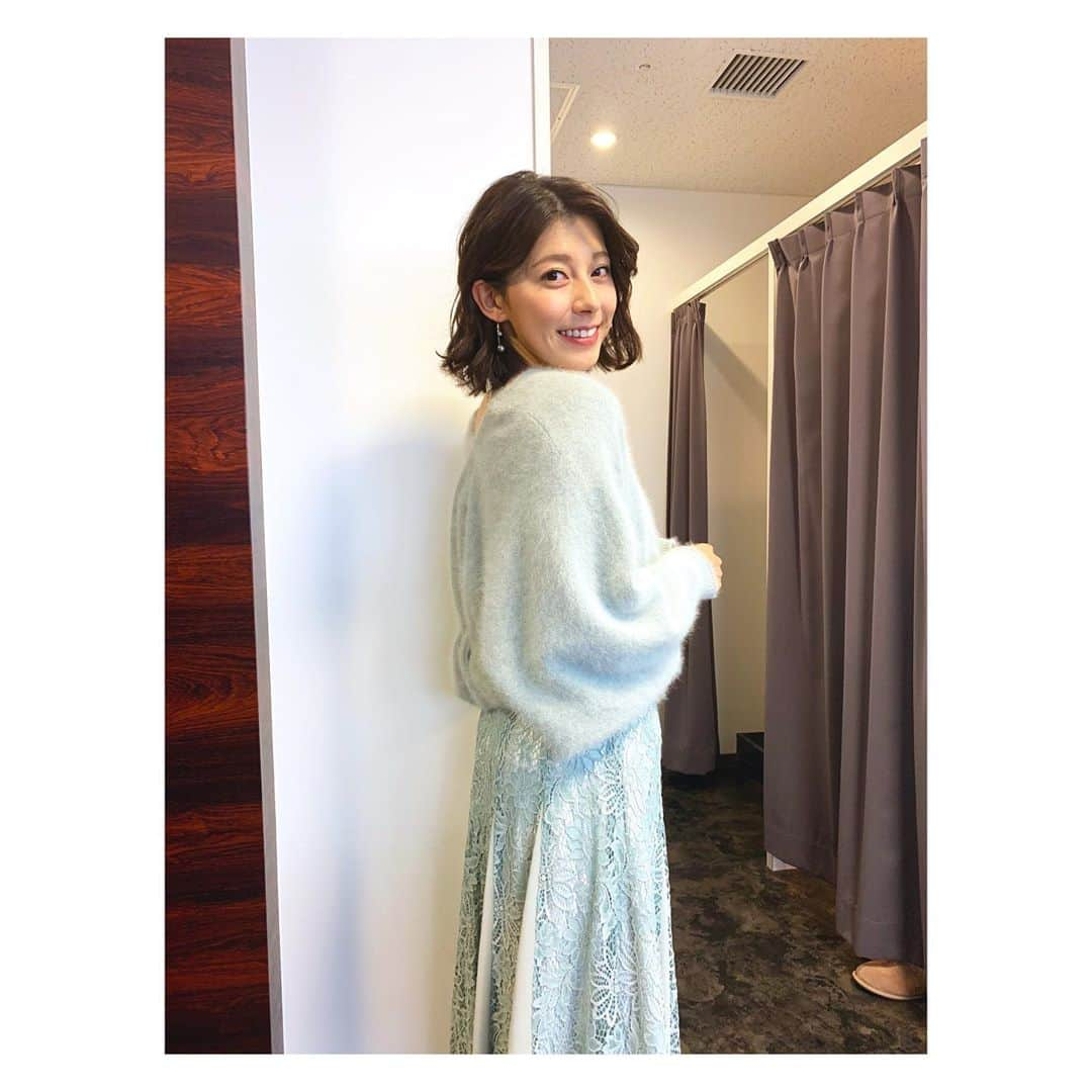 上村彩子さんのインスタグラム写真 - (上村彩子Instagram)「. . ミントグリーンのワントーン。 もこもことレースの組み合わせが 可愛かったです💕 自分で買うときは 選んでこなかった色なので 衣装で挑戦です😇 . . 👗→My strada 👠→DIANA 💎→STELLA HOLLYWOOD」12月15日 1時54分 - saekokamimura