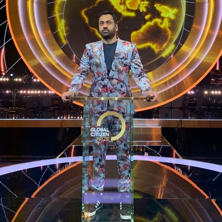 カル・ペンのインスタグラム：「A very inspiring evening. Had the chance to present the Global Citizen Prize for Business Leader to @hamdi.ulukaya, who’s got an incredible story. The show airs @nbc on Dec 20th, 8pm.」