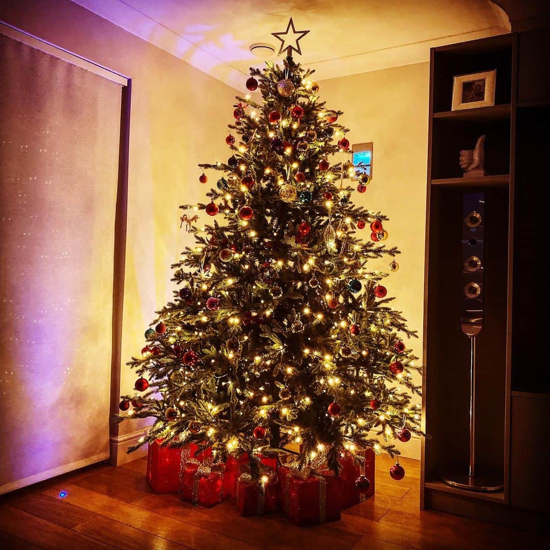 マーク・カヴェンディッシュのインスタグラム：「11 more sleeps.... 🎄」