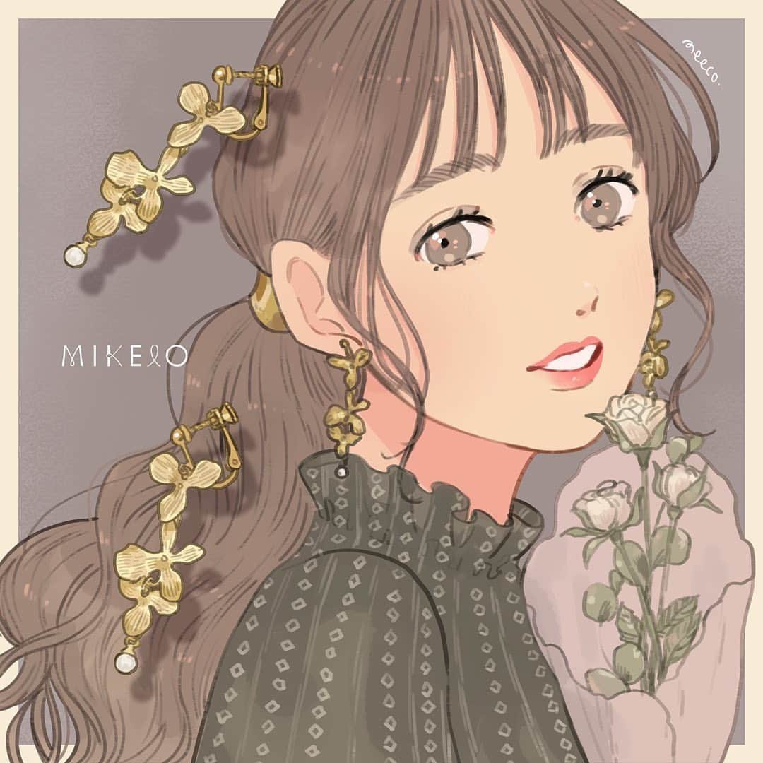 みーこさんのインスタグラム写真 - (みーこInstagram)「アクセサリーブランド、MIKELO（ミケロ)(@mikelo_accessory)さまの﻿ 『小花の揺れるイヤリング』のイラストを描かせていただきました！﻿ ﻿ 落ち着いたゴールドの小花が連なった可憐で上品な印象のイヤリングです。﻿ 先端のパールが女性らしさを引き立てていてとても素敵です！﻿ ﻿ ﻿ MIKELOさまは伝統工芸品と自然のモチーフを融合させた、﻿ 大人っぽく上品なアクセサリーを取り扱われているブランドです。﻿ ﻿ 女性のデザイナーさんの手によって生み出されているとのことで、﻿ 繊細ながらも芯のあるような魅力を感じます。﻿ ﻿ ぜひ、公式Instagramや公式サイトでチェックしてみてください♡﻿ ﻿ @mikelo_accessory﻿ https://shop.mikelo.info/﻿ ﻿ #イヤリング #ゴールドアクセサリー #ゴールドイヤリング #小花 #小花イヤリング #揺れるイヤリング #パールイヤリング #上品なアクセサリー #花イヤリング #フラワー #フラワーアクセサリー ﻿ ﻿ ﻿ #イラスト　#イラストレーター　#イラストグラム　#ファッションイラスト  #アクセサリー #meeco_mikelo」12月14日 17時56分 - meecosme