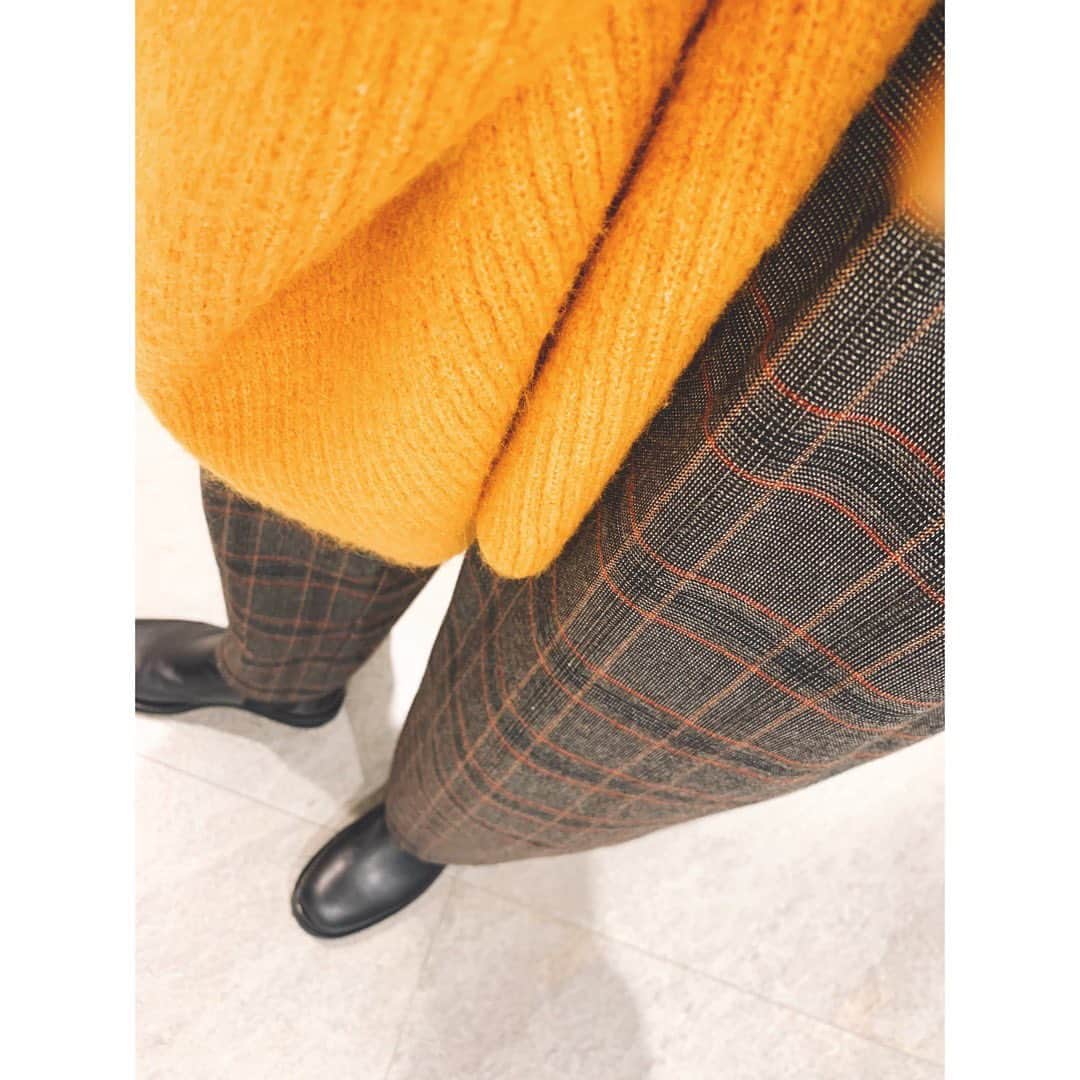 佐々木希さんのインスタグラム写真 - (佐々木希Instagram)「トップスが無地のことが多いので、このチェックパンツ合わせやすい☺️ トップスは#EARIH  #のぞみの私服」12月14日 18時47分 - nozomisasaki_official