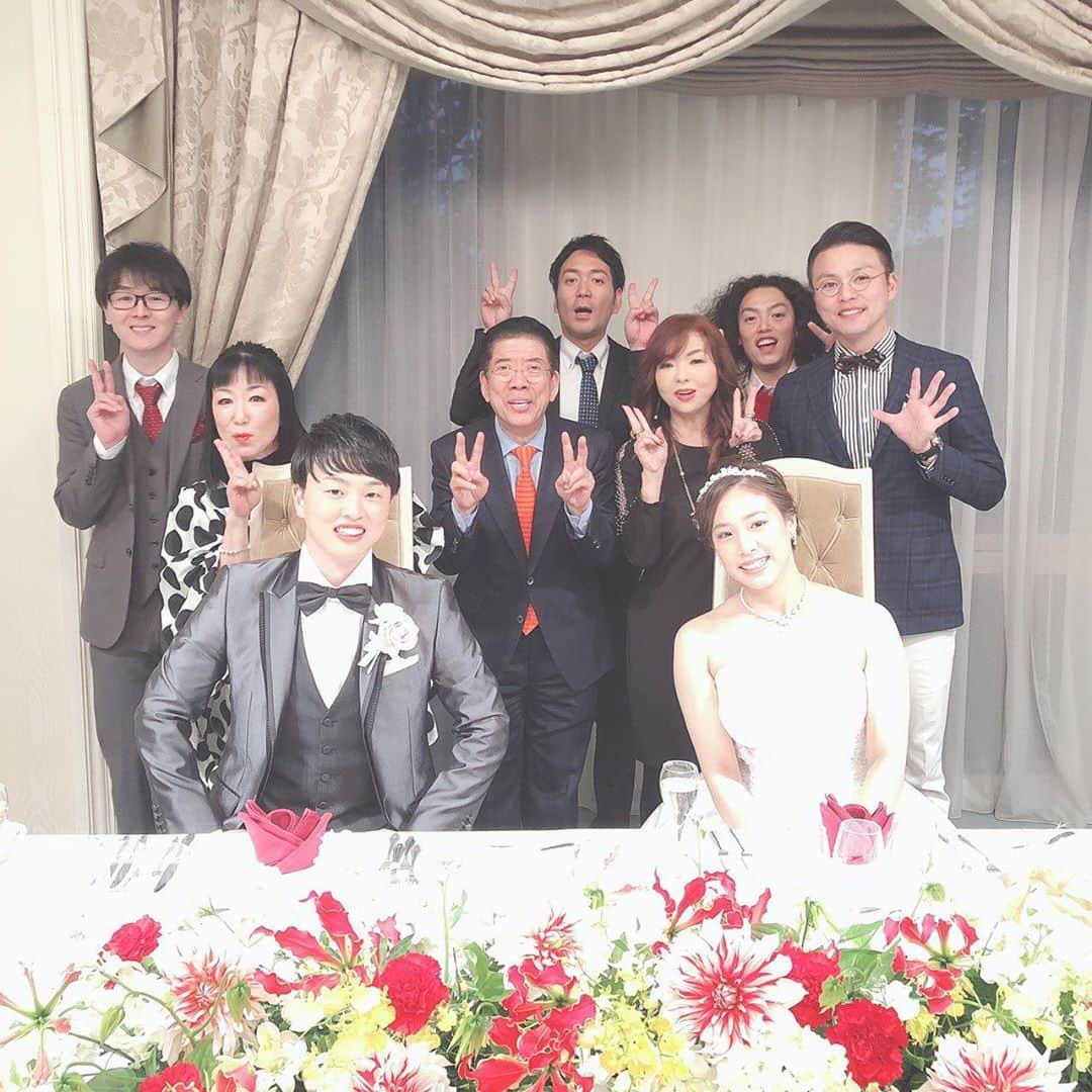 モモコさんのインスタグラム写真 モモコinstagram 高校卒18歳で吉本に入りいきなり担当が西川きよし師匠とハイヒール 死ぬ気で頑張った三木マネージャー 将来 初めての高卒社長になるはずです 結婚おめでとう 人生を楽しくするのは 自分次第 頑張って