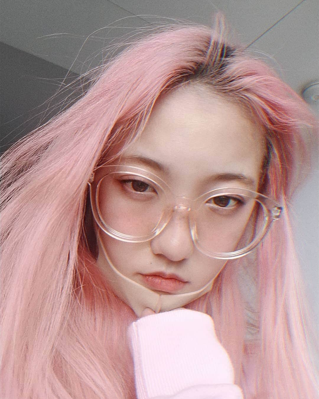 小林レイミさんのインスタグラム写真 - (小林レイミInstagram)「Weekend Mood👾👾👾 #pinkvibes #week#haircolor #pinkmood #pinkhair #fitgirl #fashiondiaries #likeitup #mood #pinkporn」12月14日 19時34分 - _reimi._____