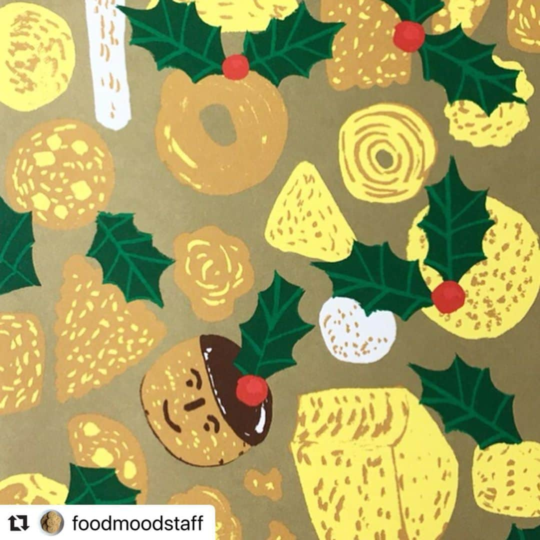 なかしましほ（foodmood）さんのインスタグラム写真 - (なかしましほ（foodmood）Instagram)「#Repost @foodmoodstaff with @make_repost ・・・ 本日もたくさんのご来店ありがとうございました。  来週17日(火)から25日(水)まで クリスマス限定のチョコロールケーキ、チョコシフォンケーキ(カットのみ)をご用意いたします🍫🎄 チョコロールケーキは ご予約数に達した場合、お受けできない日もございますのでお早めにご予約くださいね。  クッキーBOXやチョコアースケーキ、ゆずシフォン(ホール)のご予約はまだ承れます！  来週もみなさまのご来店をスタッフ一同お待ちしております。  フードムード ☎️042-573-0244  #なかしましほ  #フードムード #foodmood #おやつ #クリスマス限定 #クリスマスケーキ #チョコロールケーキ #チョコレート」12月14日 19時41分 - foodmoodshop