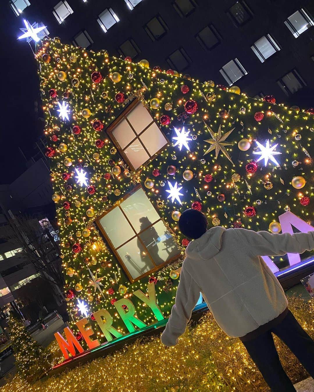 石橋陽彩さんのインスタグラム写真 - (石橋陽彩Instagram)「❄☃🎅🎁💕🎄🎂✨ * 何かを感じてる模様。 * 何かを感じた模様。 * 何かを感じて願いを捧げてる模様。 * #クリスマス」12月14日 19時42分 - hiiro_ishibashi