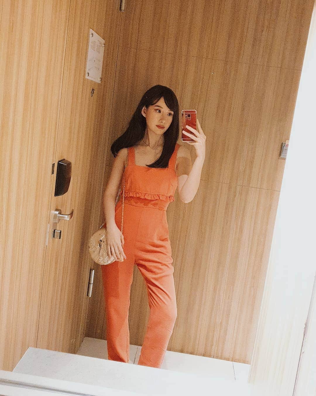 エリッサ・ヤマダのインスタグラム：「Last night 🍊」