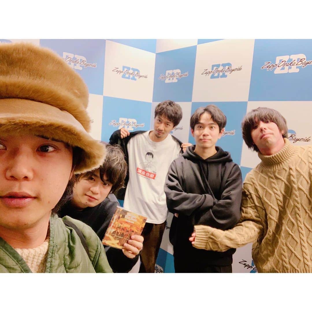 のインスタグラム：「フレデリックのみなさまにサウナをオススメ🧖‍♀️してきた〜の会。 一本のshowとして素晴らしいものを見れた！！明日への活力！  #brianthesun #フレデリック」