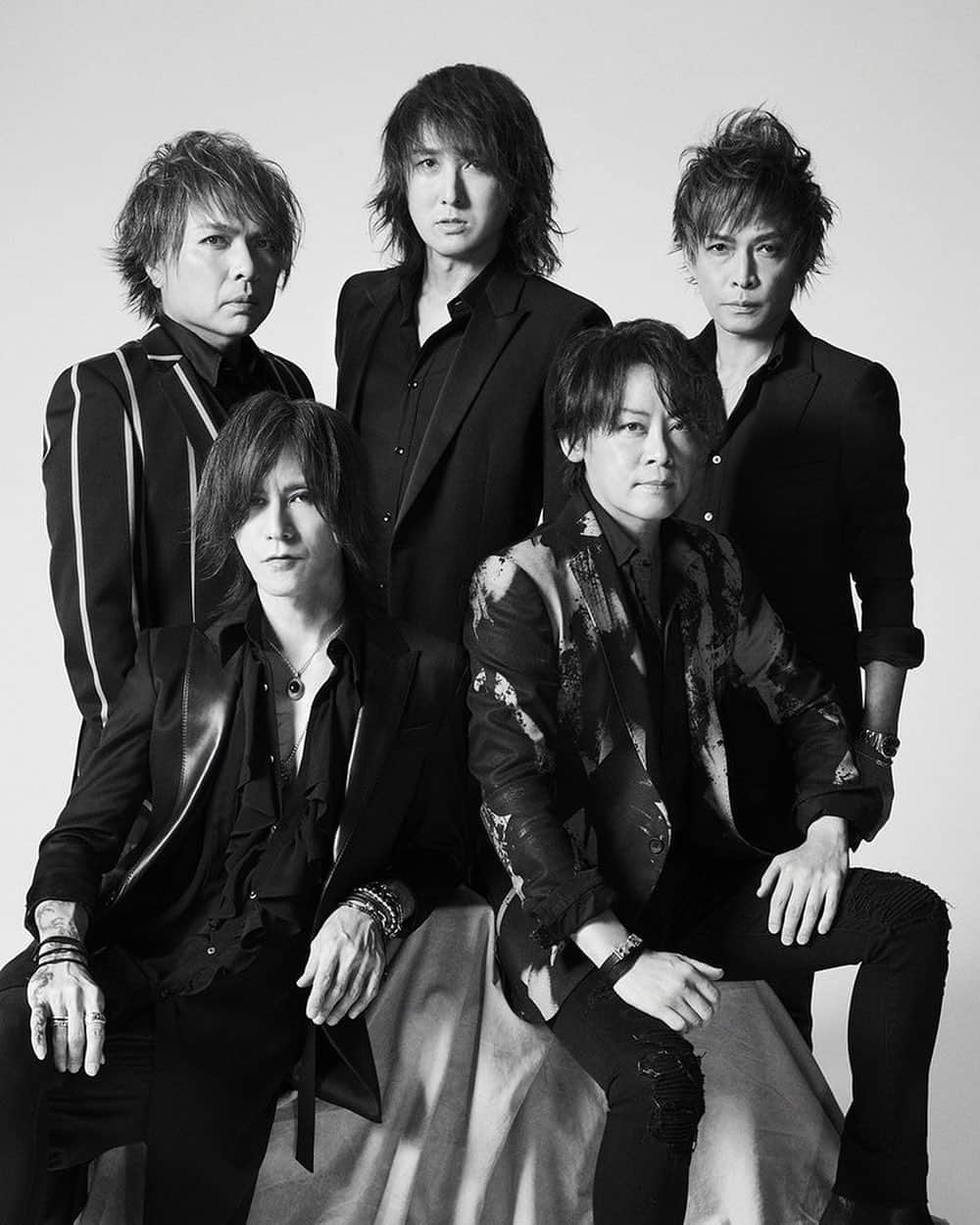 INORANさんのインスタグラム写真 - (INORANInstagram)「ANNOUNCEMENT.! 【12月18日(水)21:00〜生放送】#SUGIZO, #INORAN ＆ #真矢 生出演 #LUNASEA New Album「#CROSS」Release Special @SUGIZOofficial @INORAN_OFFICIAL @331shinya @LUNASEAOFFICIAL https://t.co/4bAW1X4Wrx  SugizoTube https://t.co/l8JVqTQwC6 INORAN BAR https://t.co/N0Xg495xx6 真矢チャンネル https://t.co/x6X5XCEZAi」12月14日 21時15分 - inoran_official