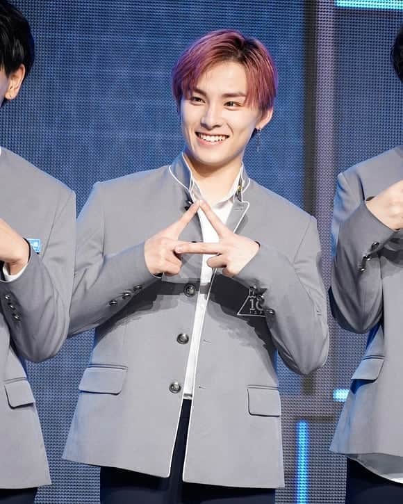 川西拓実のインスタグラム：「JO1 3rd Member 🎊❤️ ㅡ © press #JO1 #PRODUCE101JAPAN #kawanishitakumi #kawanishi #takumi #川西拓実 #川西 #拓実 #kawashiriren #x1 #wannaone #izone #produce101 #produce101season2 #producex101」