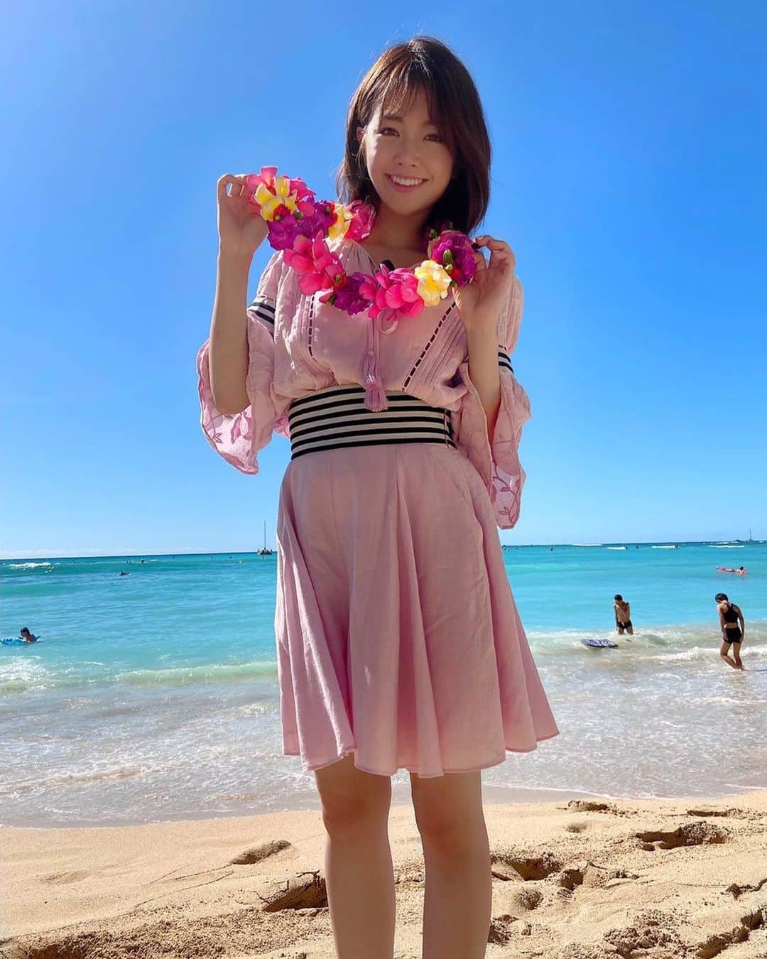 セントフォースさんのインスタグラム写真 - (セントフォースInstagram)「中川絵美里です！﻿ 読売巨人軍のリーグ優勝旅行の取材のためハワイに行ってきました🌴﻿ 取材の合間にビーチを歩いたり、ハワイ感満載のステーキをいただけて南国を感じてきました♪﻿ ﻿ ﻿ #中川絵美里 (@emiri_nakagawa )﻿ #セントフォース ﻿ #centforce ﻿ #アナウンサー ﻿ #ハワイ ﻿ #hawaii」12月14日 21時29分 - centforce.official