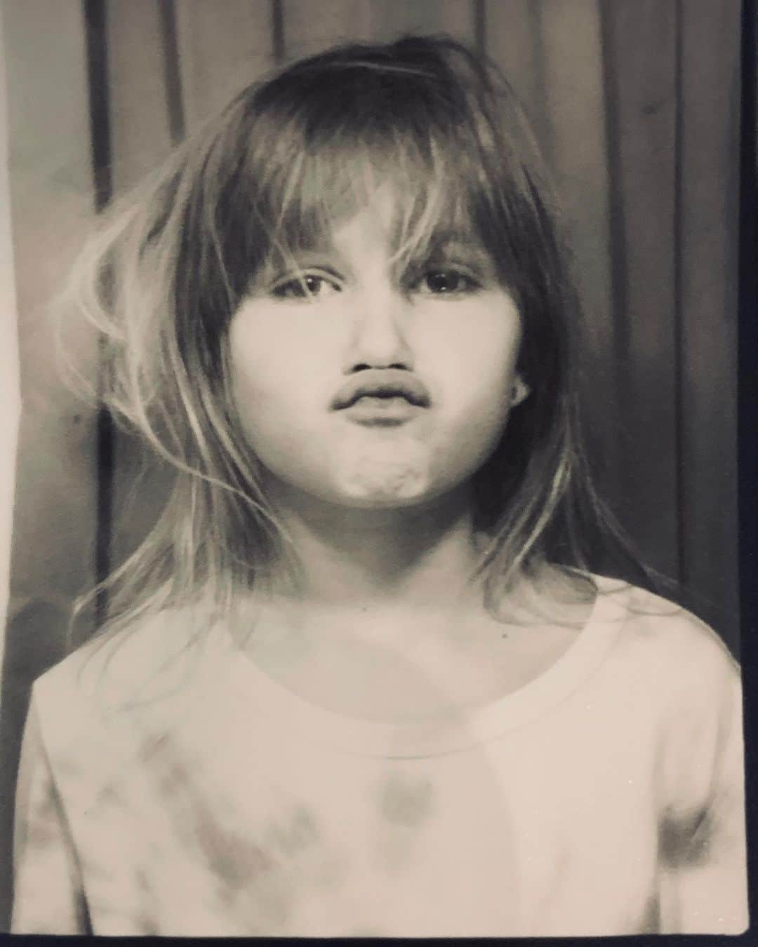 ルー・ティーズデールのインスタグラム：「Lux + Daddy x - - (He takes these pics for his dating apps)」