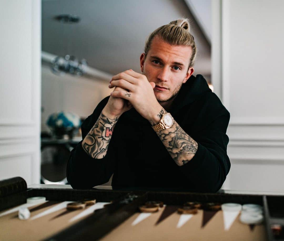 ロリス・カリウスのインスタグラム：「Life is like a dice, so watch the ones you’re rolling with 🎲」