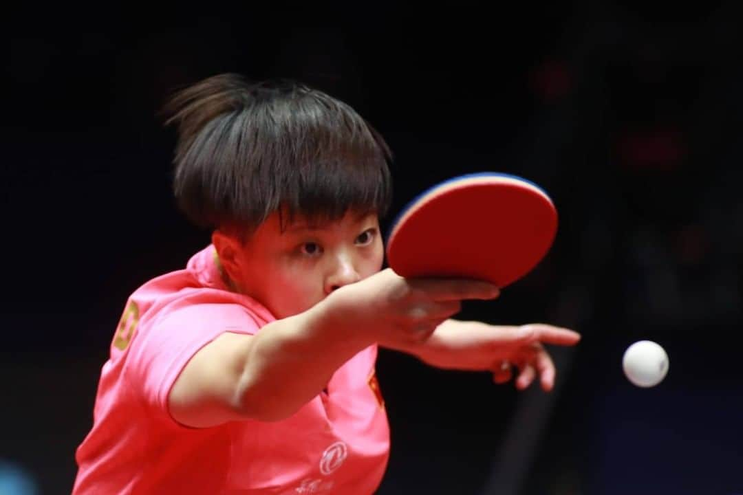 ITTF Worldさんのインスタグラム写真 - (ITTF WorldInstagram)「💪💪💪💪 4 games were all that 🇨🇳Wang Manyu needed to make her first-ever FINAL at an #ITTFGrandFinals! ‼IMPRESSIVE‼」12月14日 21時58分 - wtt