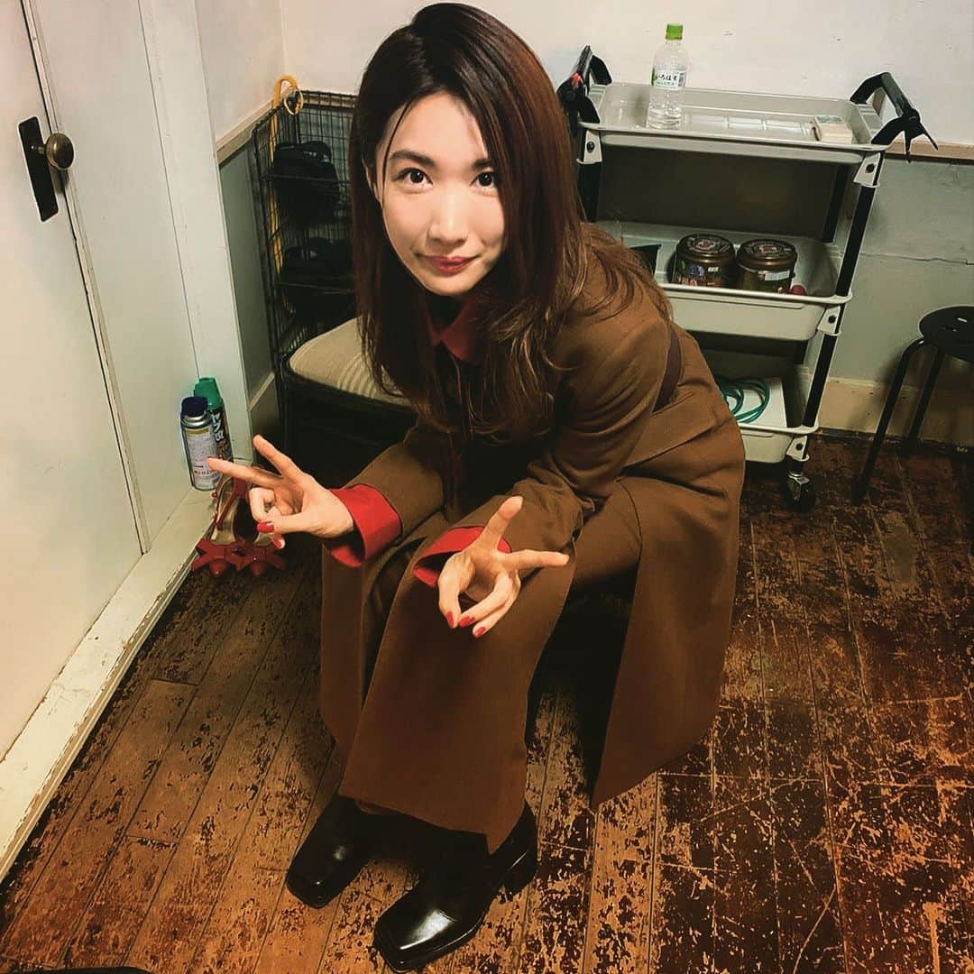 中嶋イッキュウのインスタグラム：「不便な可愛げ 気づいたら100万再生こえてた」