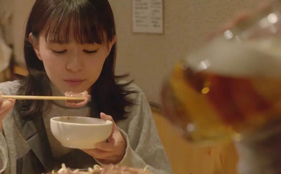 のインスタグラム：「⋆⸜ 昨日放送の #孤独のグルメ 11話 ご覧頂きました皆様ありがとうございました♡ ⠀  ジンギスカンと戯れている瞬間をゆりゆりが撮って送ってくれました𖠌嬉しい、、♡ 見逃し配信もあるみたいなのでもしよかったら何度でもみてください♡笑 地元広島などいろんな地域でも今後放送予定なのでぜひぜひぜひ！！！公式HPよりお住いの地域の放送局情報をチェックしてみてください、、✭ ⠀ #孤独のグルメ #テレビ東京 #地上波 #出演情報」