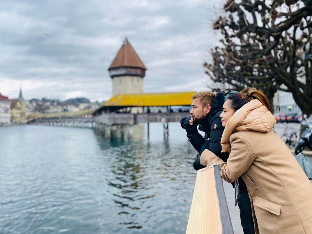 Raffi Ahmadさんのインスタグラム写真 - (Raffi AhmadInstagram)「🇨🇭Luzern ❤️ LuManyun ( slide terakhir ) 🤪」12月14日 23時59分 - raffinagita1717