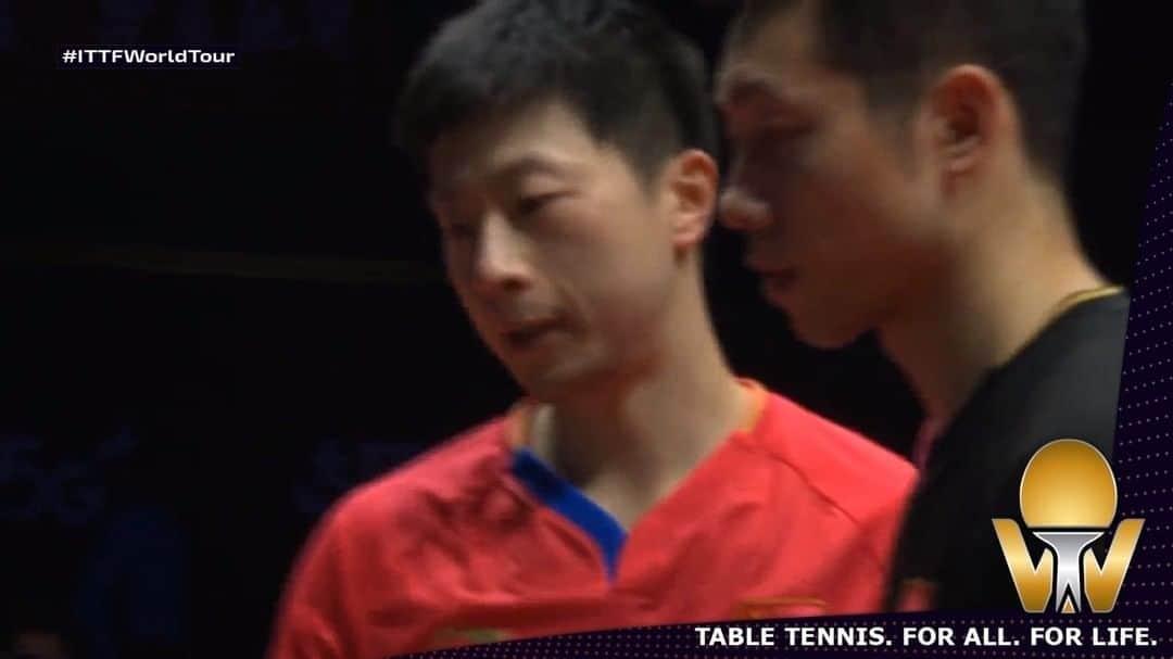 のインスタグラム：「🤜🏼🤛🏼DICTATOR.DRAGON.🐉😎 In the EPIC battle, Ma Long takes down world #1 Xu Xin 4-2 to make the final at #ITTFGrandFinals 👏🏼」