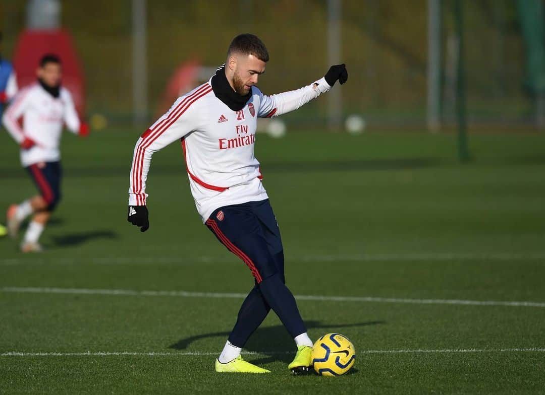 カラム・チャンバースさんのインスタグラム写真 - (カラム・チャンバースInstagram)「All set for tomorrow 👊🏼 #coyg」12月15日 0時34分 - calumchambers95