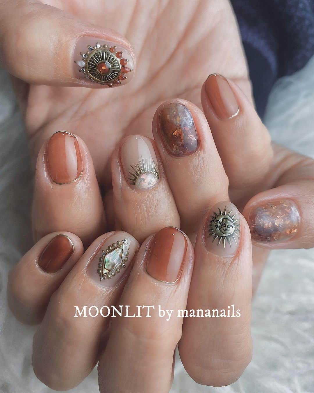 mananailsさんのインスタグラム写真 - (mananailsInstagram)「jewelry art🌞🧡🤎 ㅤ 120min design」12月15日 0時34分 - mananails