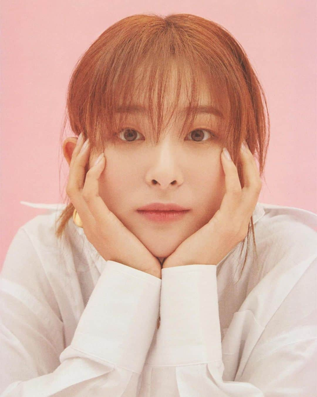 スルギさんのインスタグラム写真 - (スルギInstagram)「SEULGI - Red Velvet 2020 Season’s Greeting Scan ©️sgsgom #REDVELVET #레드벨벳 #SEULGI #슬기 #🐻」12月15日 0時34分 - kristiandawal29