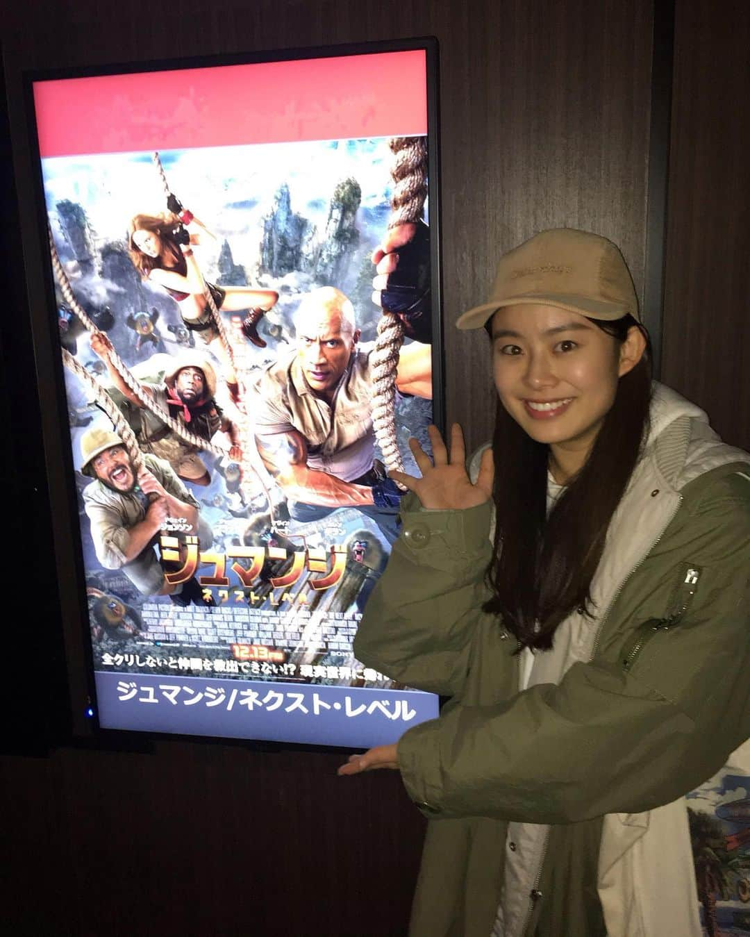 白鳥羽純さんのインスタグラム写真 - (白鳥羽純Instagram)「🎬 11月から何かと忙しくて久々の映画〜  観たい作品が溜まりに溜まっているのですが••• 封切マニアとしては 『ジュマンジ  ネクスト・レベル』 観て参りました  難易度🆙キャラの強さ🆙 ナイジェルの "Welcome to Jumanji！" 何度聞いてもキレがよい🤠  みなさんも是非  #JUMANJIthenextlevel #ジュマンジ #premieredate #movie #film #映画」12月15日 1時09分 - hasuminst