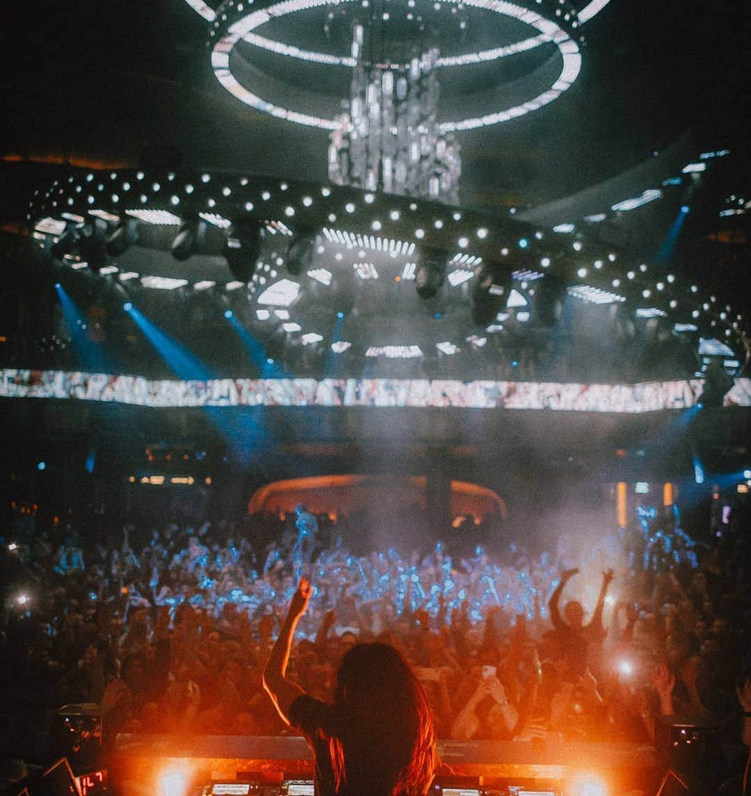 スティーヴ・アオキさんのインスタグラム写真 - (スティーヴ・アオキInstagram)「This is why Vegas got the best clubs in the world」12月15日 11時21分 - steveaoki