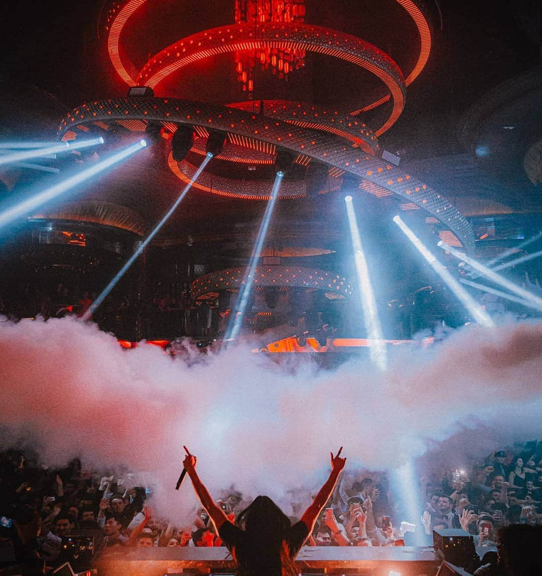 スティーヴ・アオキさんのインスタグラム写真 - (スティーヴ・アオキInstagram)「This is why Vegas got the best clubs in the world」12月15日 11時21分 - steveaoki