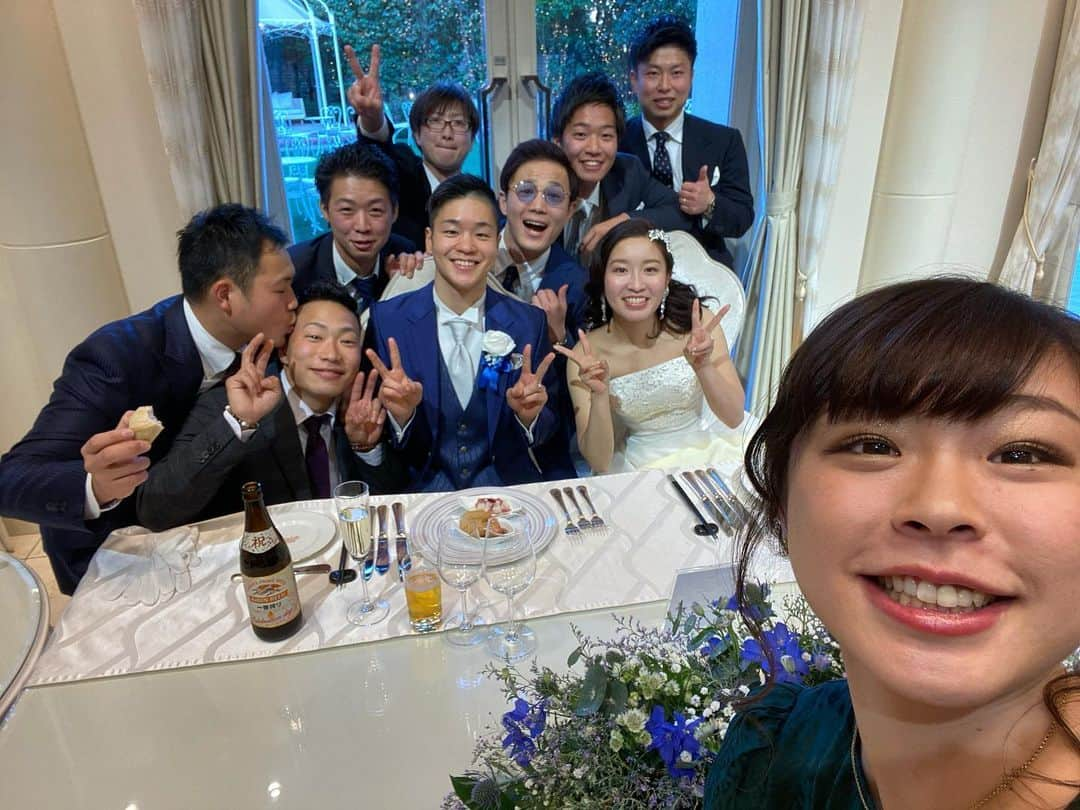 植草歩さんのインスタグラム写真 - (植草歩Instagram)「佐合👦🏻かなみ👩🏻 結婚おめでとう🍾🎉㊗️💒👰💍 帝京familyで集まれて懐かしくて すごく楽しかった🤣🌈💓 同期がどんどん既婚者になる。笑 次は樹の結婚式で\( ˆoˆ )/🌼*･」12月15日 11時29分 - ayayumin0725