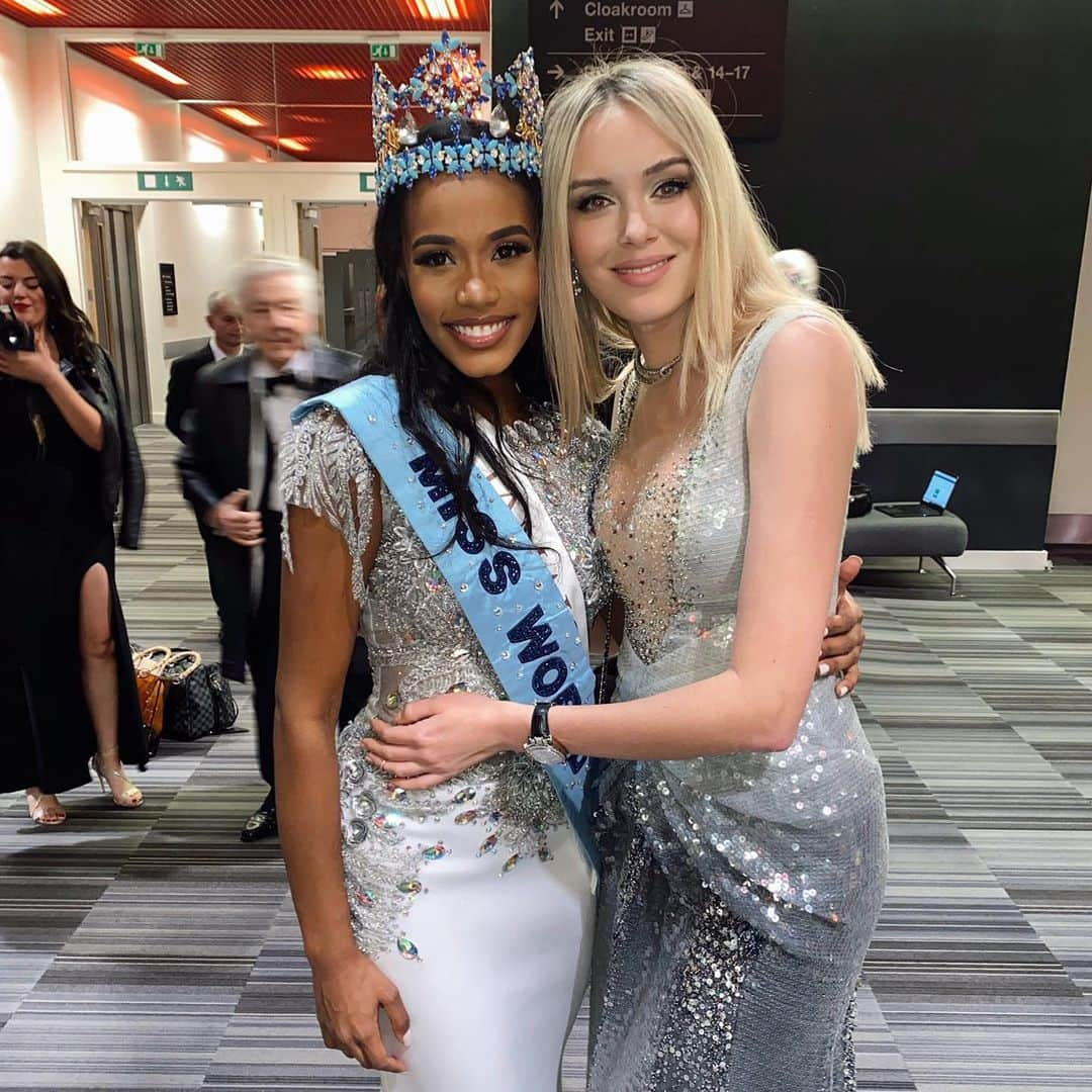 クセニア・カーノヴィッチさんのインスタグラム写真 - (クセニア・カーノヴィッチInstagram)「Here is the new Miss World 2019 from Jamaica. Beautiful and very talented girl #missworld2019 @missworld」12月15日 3時47分 - kseniasukhinova