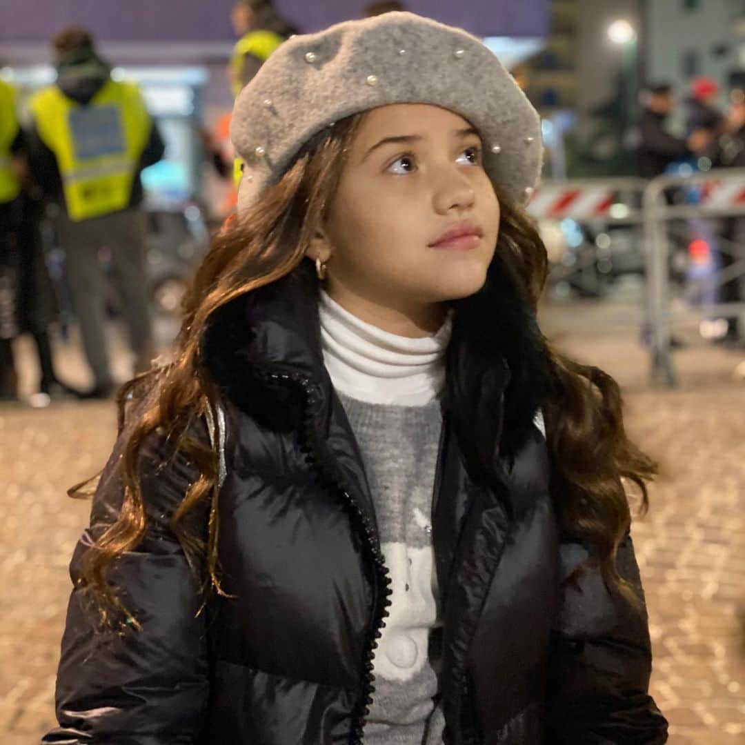 ジェシカ・スターリングのインスタグラム：「Mi princesa #myall #myeverything #mylife  y mas!!😍😍 #eldulcedemivida」