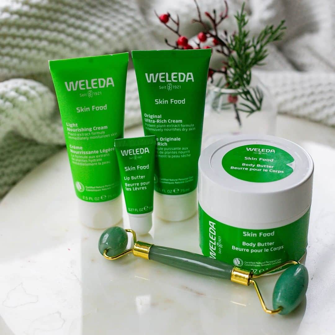 Weledaのインスタグラム：「It’s Day 2 of the 12 Days of Beauty 💚 For today ONLY take 25% off our best selling Skin Food Bundles. Also, you’ll receive a free Weleda cosmetic bag with your purchase. #WeledaSkinFood」