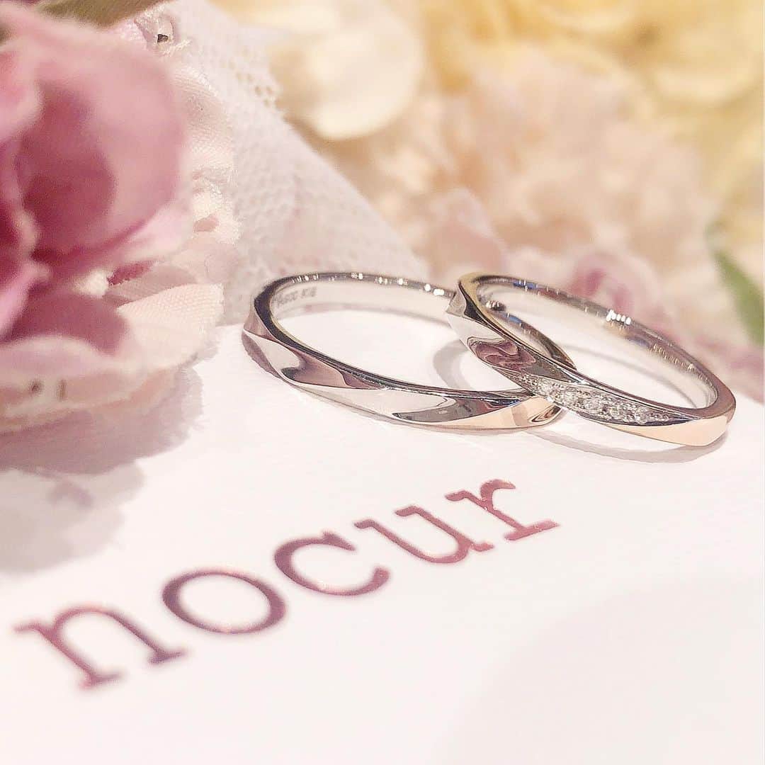 JKプラネット銀座.表参道.福岡|結婚指輪セレクトショップさんのインスタグラム写真 - (JKプラネット銀座.表参道.福岡|結婚指輪セレクトショップInstagram)「💍 @jkplanet.jewelry CITIZEN nocur［ノクル］ フランス語でNos coeur＝"私たちのハート，ふたりの気持ち" ふたりの誓いの気持ちを託した恋人たちのマリッジリングコレクション💒 . プラチナとゴールドのコンビネーションリングです✨ 揺れるような光沢が美しく表現されたリングになっており、配色、形状など角度によって変化するデザインがどの方向からも楽しめるモデルです✨💎 . JKPlanet ショップリスト⇩ 銀座本店・東京表参道店・横浜元町店・福岡天神店・熊本上通店・宮崎橘通り店・鹿児島天文館店 . #JKPlanet #JKプラネット #結婚指輪のセレクトショップ #銀座結婚指輪 #表参道結婚指輪 #原宿結婚指輪 #横浜結婚指輪 #福岡結婚指輪 #熊本結婚指輪 #宮崎結婚指輪 #鹿児島結婚指輪 #nocur #ノクル #低価格結婚指輪 #マリッジリング #結婚指輪 #ブライダルリング #結婚指輪探し #マリッジ #リング #結婚準備 #プレ花嫁 #横浜花嫁 #福岡花嫁 #熊本花嫁 #宮崎花嫁 #鹿児島花嫁 #weddingring  #結婚對戒 #結婚指輪探し #結婚指輪選び」12月15日 7時50分 - jkplanet.jewelry