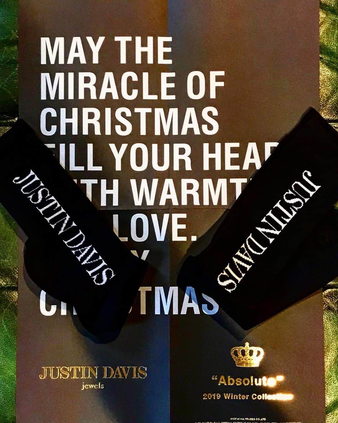 Ju-kenのインスタグラム：「一足早い、クリスマスプレゼント🎄を何時もお世話になってるJustinDavis様より♫  Thanxxx maxxx @justindavisofficial #christmas #gift」